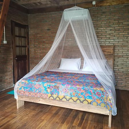 Coconut Tree Cottages Batukaras Стая снимка